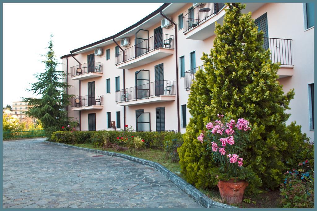 Hotel Ambasciatori Calitri Exterior foto